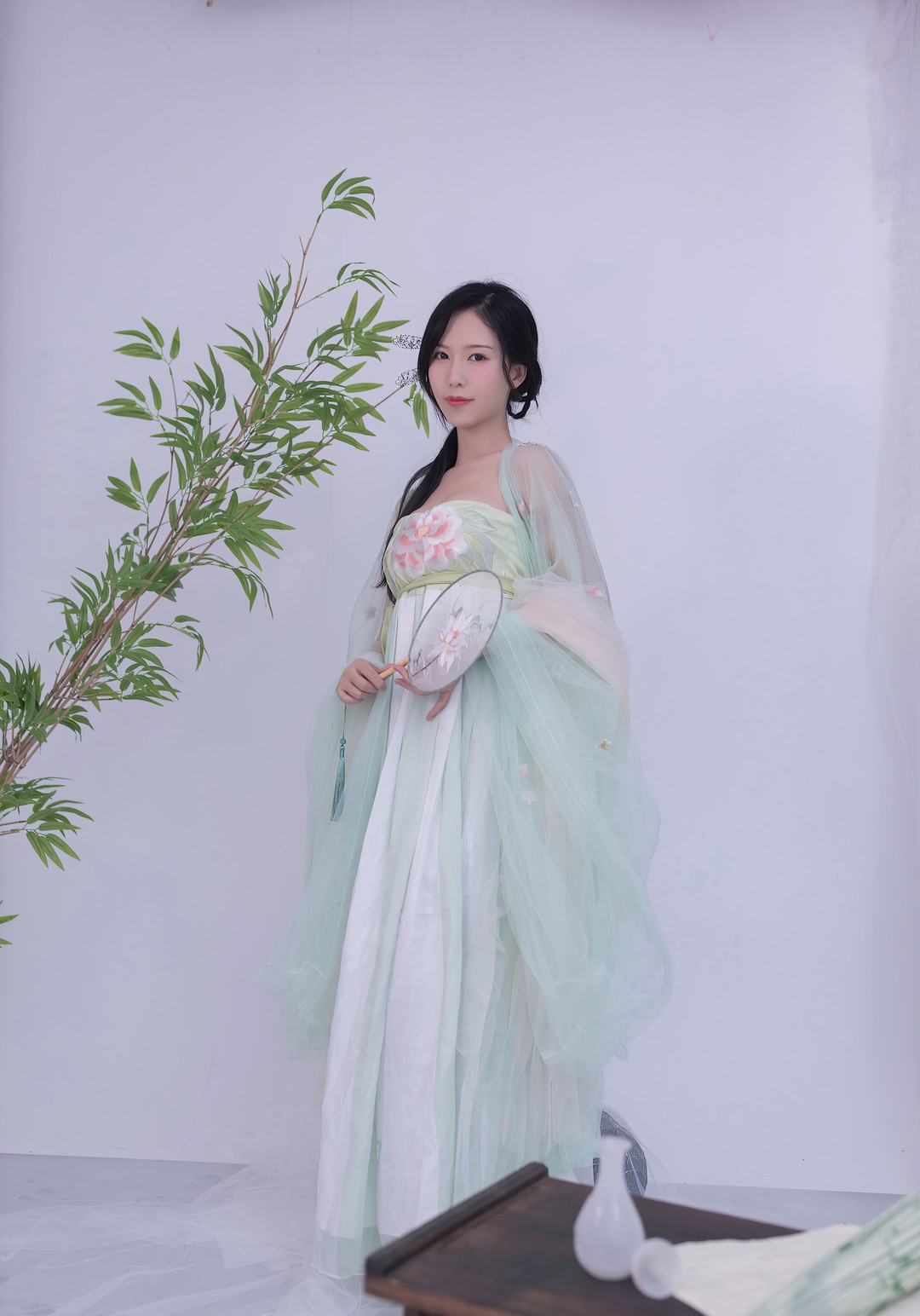 抖娘利世图集合集打包下载266套 124GB